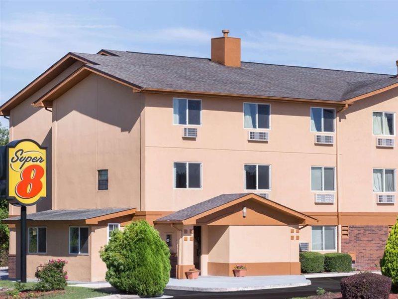 Super 8 By Wyndham Ft Eisenhower Area Motel Augusta