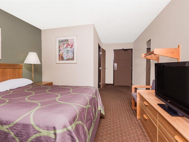Motel Super 8 By Wyndham Ft Eisenhower Area