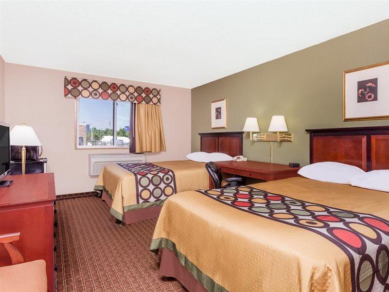 Super 8 By Wyndham Ft Eisenhower Area