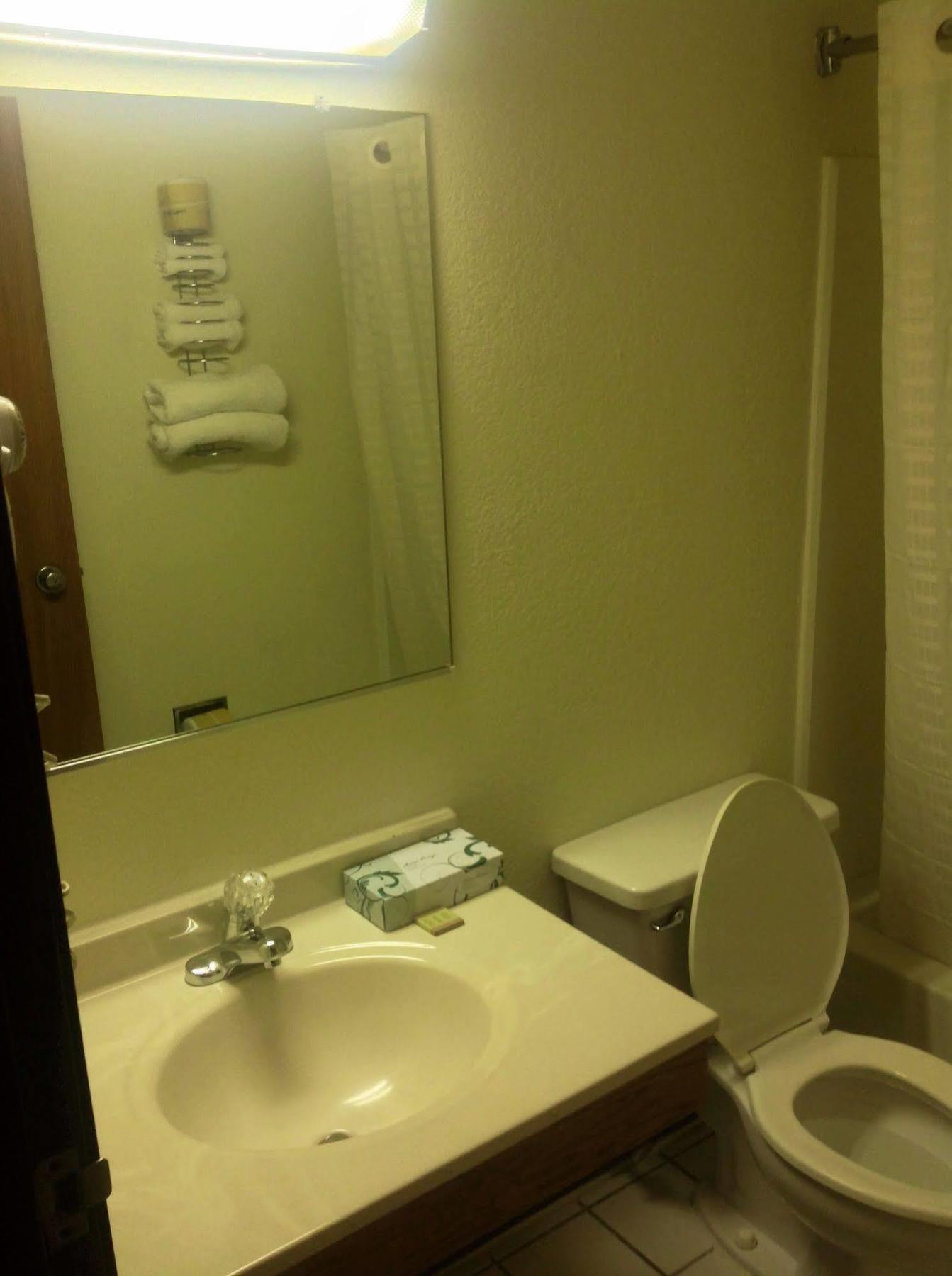 Motel Super 8 By Wyndham Ft Eisenhower Area Augusta